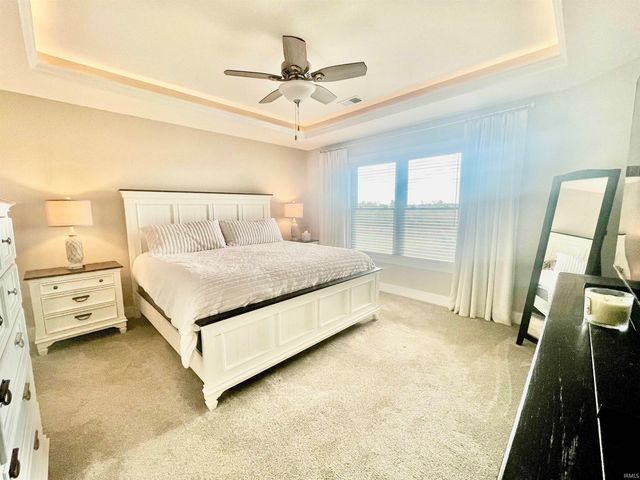 4977 Silverstone Passage, Fort Wayne, IN 46818