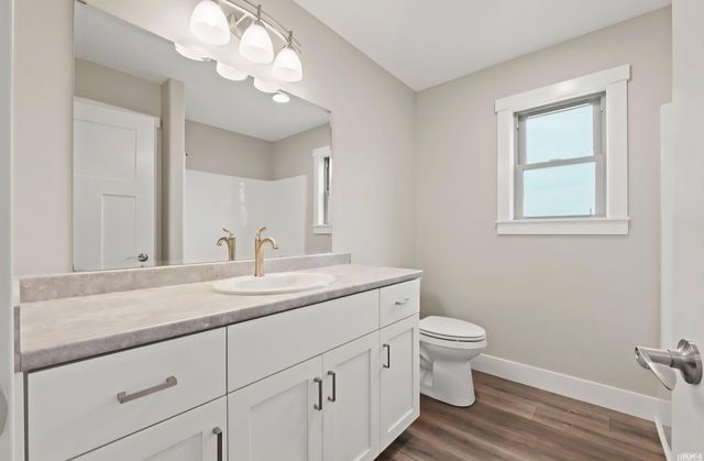 4977 Silverstone Passage, Fort Wayne, IN 46818