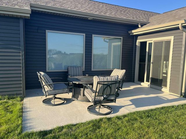 4977 Silverstone Passage, Fort Wayne, IN 46818