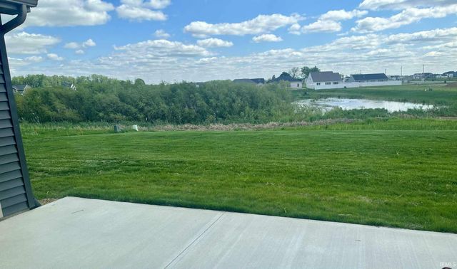 4977 Silverstone Passage, Fort Wayne, IN 46818