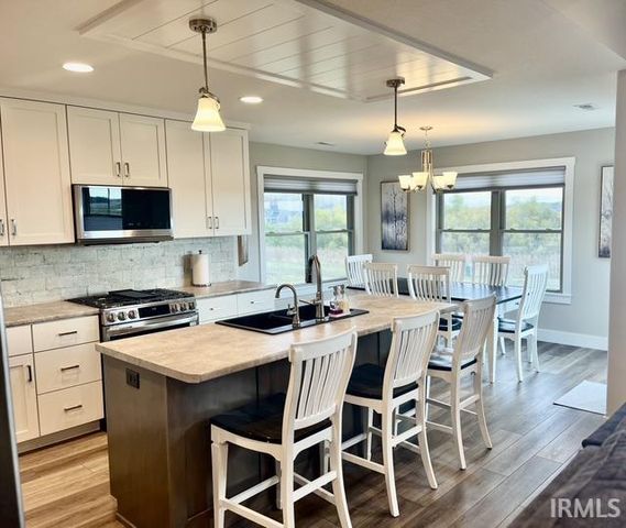 4977 Silverstone Passage, Fort Wayne, IN 46818