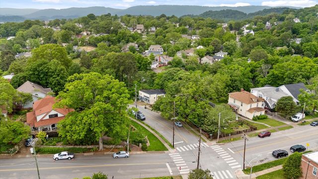 835 Tremont Street, Chattanooga, TN 37405