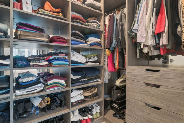 505 N McClurg Court 1705, Chicago, IL 60611