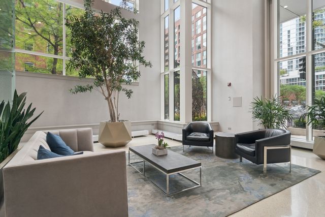 505 N McClurg Court 1705, Chicago, IL 60611