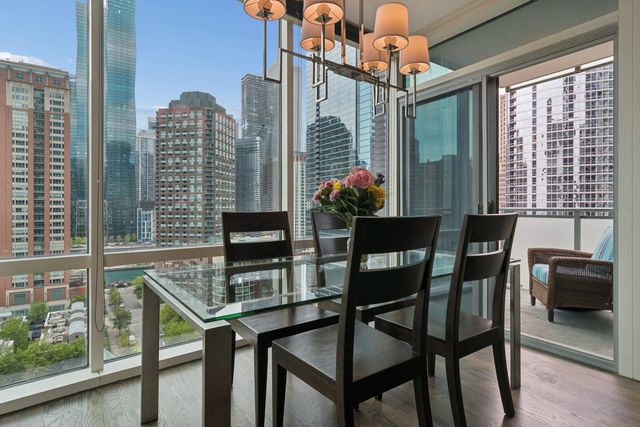 505 N McClurg Court 1705, Chicago, IL 60611