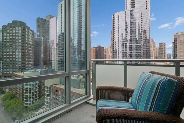 505 N McClurg Court 1705, Chicago, IL 60611