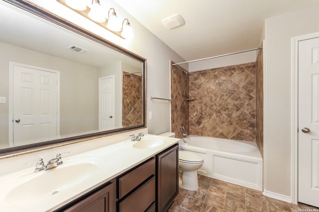 2625 Green Leaf Way, San Antonio, TX 78244