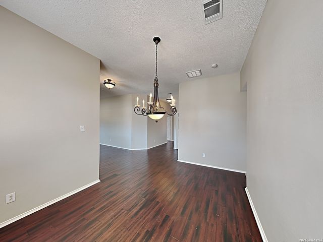 2625 Green Leaf Way, San Antonio, TX 78244