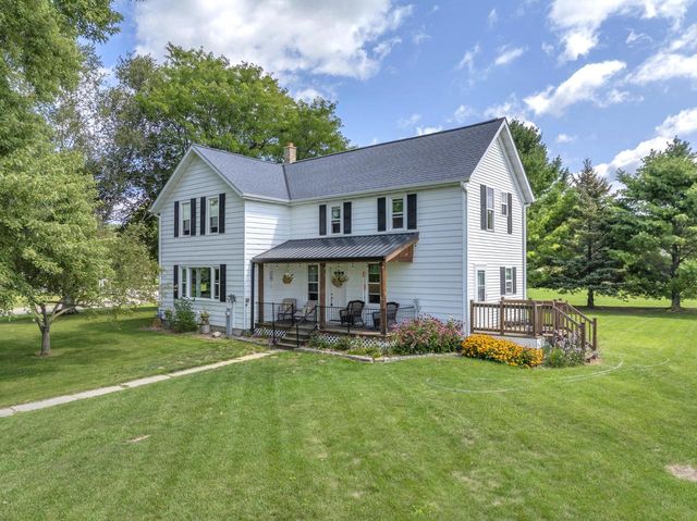 W608 County Road S, Kewaskum, WI 53040