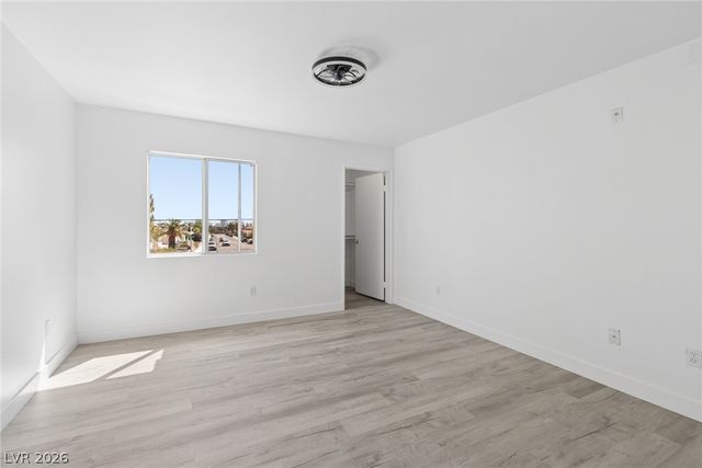 7885 West Flamingo Road 2152, Las Vegas, NV 89147