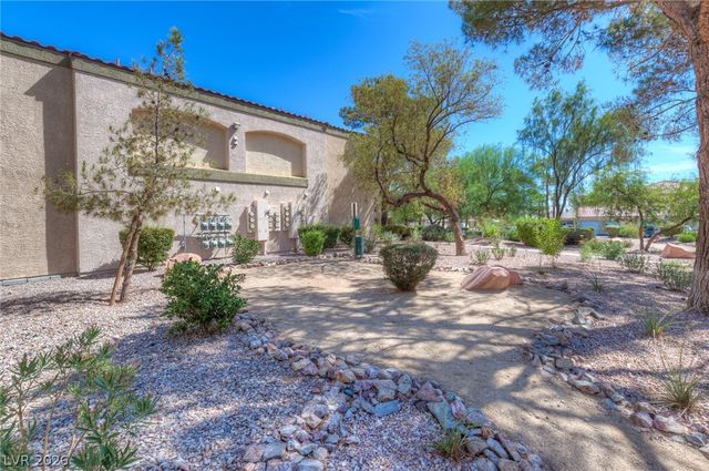 7885 West Flamingo Road 2152, Las Vegas, NV 89147