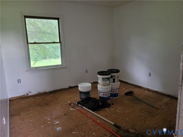 17790 Egglestetton Rd Rd, Amelia Courthouse, VA 23002