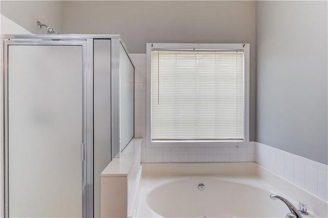 2221 Baker Carter Drive, Loganville, GA 30052