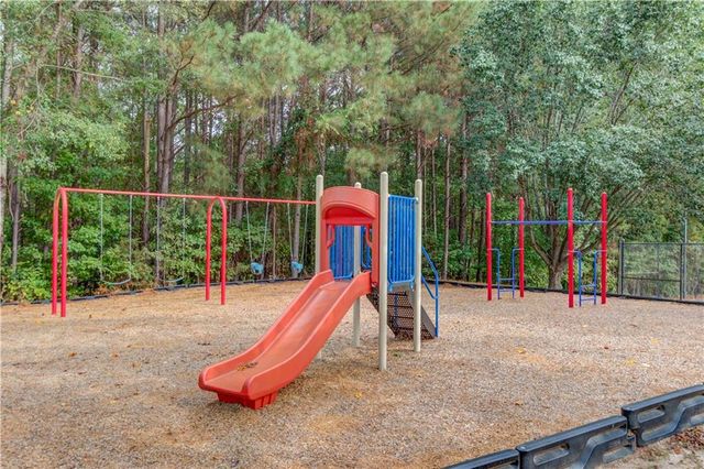 2221 Baker Carter Drive, Loganville, GA 30052