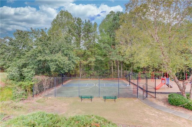 2221 Baker Carter Drive, Loganville, GA 30052