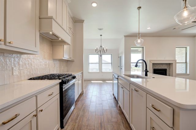 3329 Slate River Drive, Yukon, OK 73099