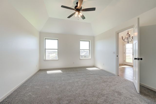 3329 Slate River Drive, Yukon, OK 73099