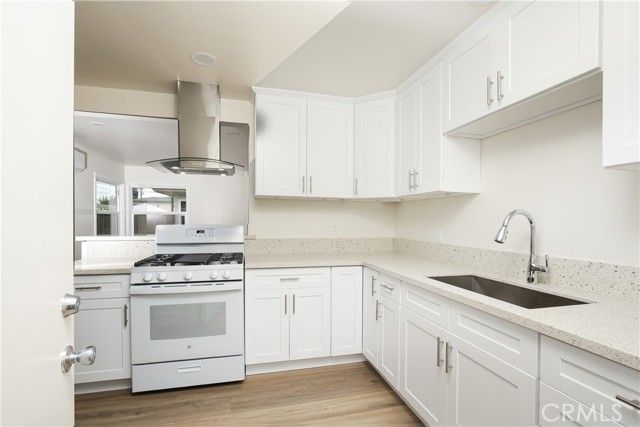 10520 Myrtle Street, Downey, CA 90241