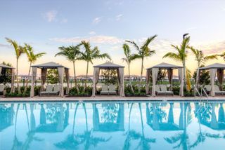3434 W 105th St, Hialeah, FL 33018