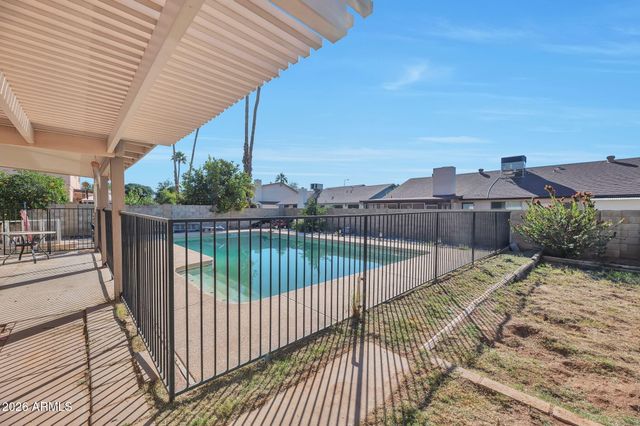 6201 W RIVIERA Drive, Glendale, AZ 85304