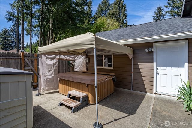 112 Holli Lane, Centralia, WA 98531