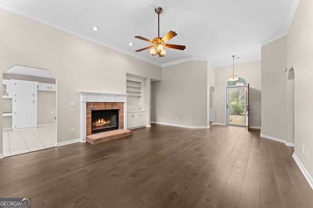 302 Jubilee Circle, Bonaire, GA 31005
