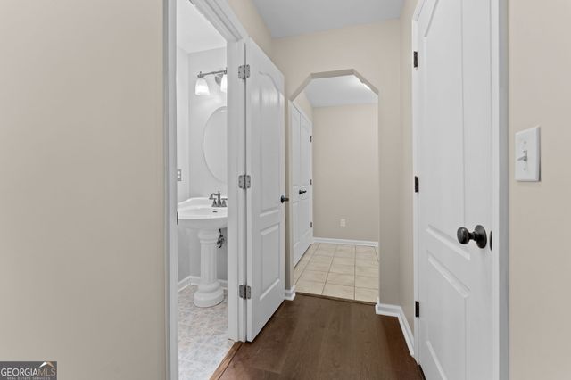 302 Jubilee Circle, Bonaire, GA 31005
