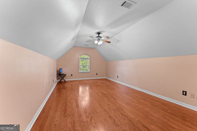 302 Jubilee Circle, Bonaire, GA 31005