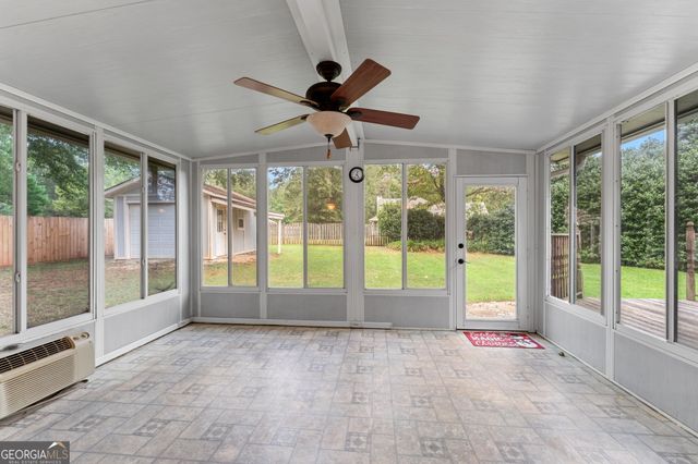 302 Jubilee Circle, Bonaire, GA 31005
