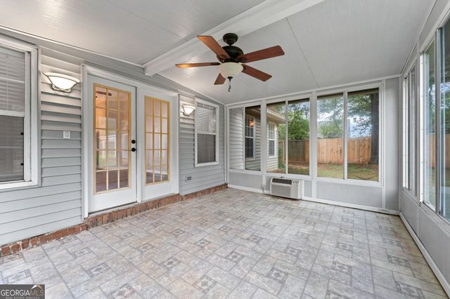 302 Jubilee Circle, Bonaire, GA 31005