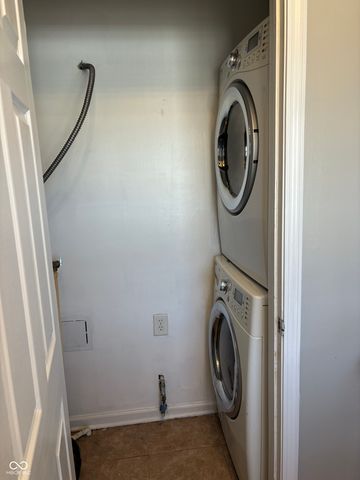 59 Port Sylvia Drive, Indianapolis, IN 46224