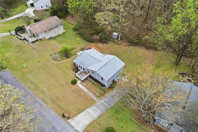 68 Hidden Branches Drive, Carrollton, GA 30116