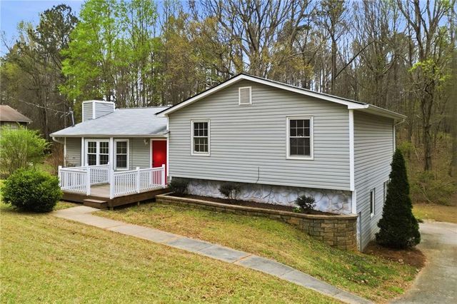 68 Hidden Branches Drive, Carrollton, GA 30116