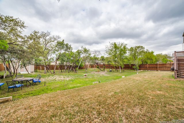 528 Lilly Blf, Castroville, TX 78009