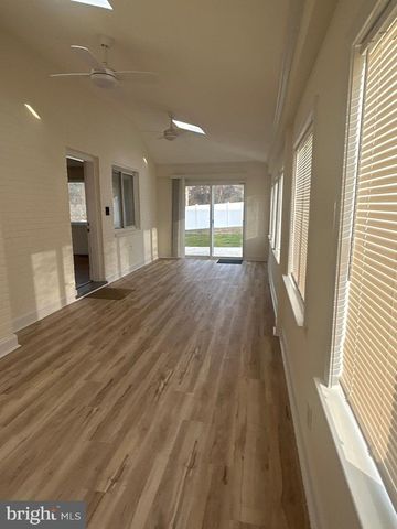 5718 BLACK HAWK DR, Oxon Hill, MD 20745