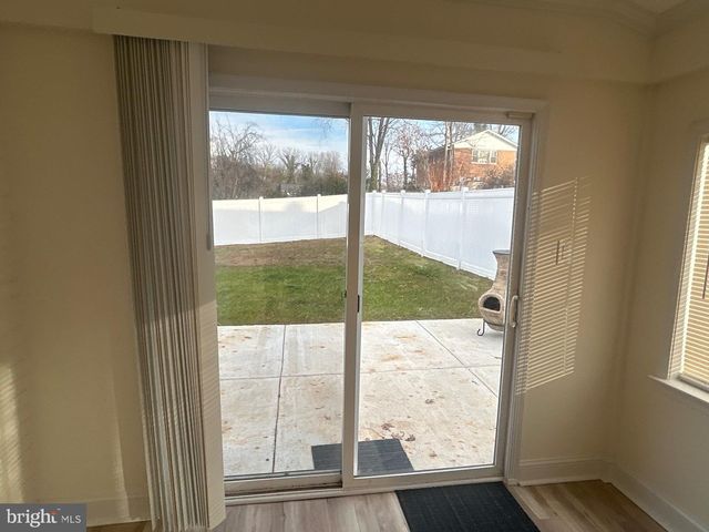 5718 BLACK HAWK DR, Oxon Hill, MD 20745