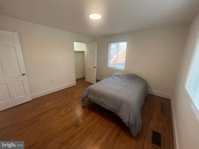 5718 BLACK HAWK DR, Oxon Hill, MD 20745