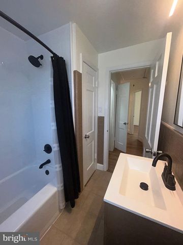 5718 BLACK HAWK DR, Oxon Hill, MD 20745