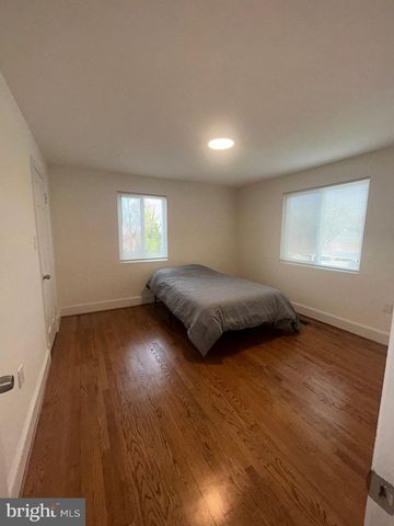 5718 BLACK HAWK DR, Oxon Hill, MD 20745