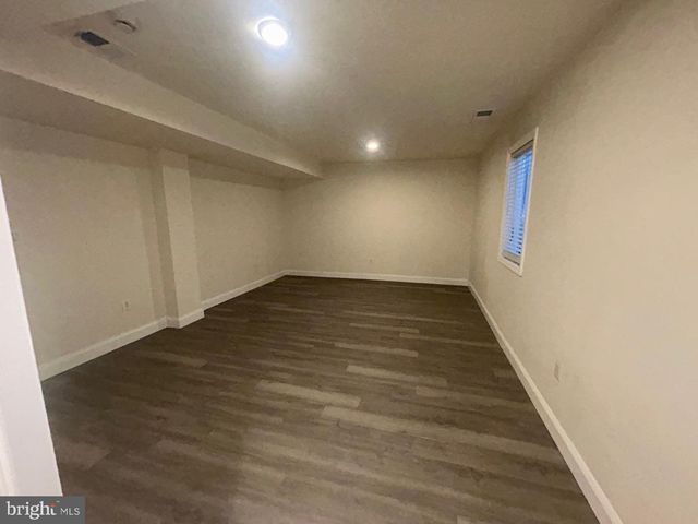 5718 BLACK HAWK DR, Oxon Hill, MD 20745