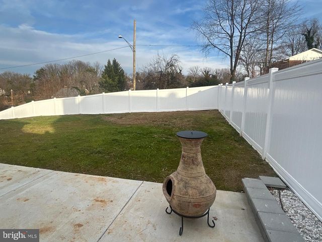 5718 BLACK HAWK DR, Oxon Hill, MD 20745