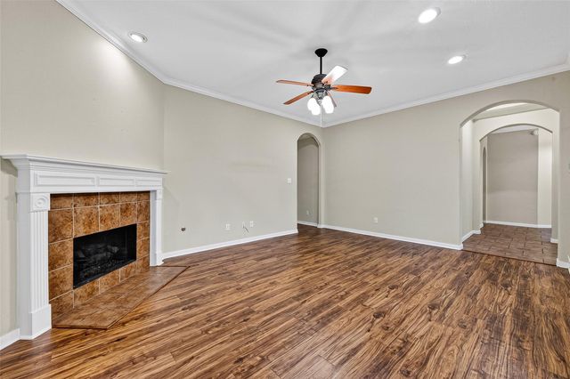 24222 Lake Path Circle, Katy, TX 77493