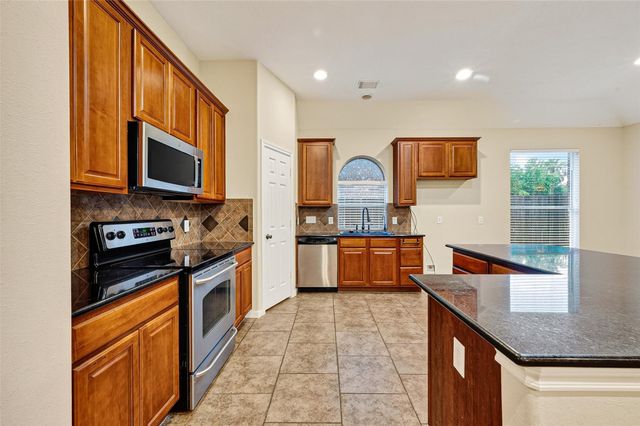 24222 Lake Path Circle, Katy, TX 77493