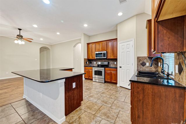 24222 Lake Path Circle, Katy, TX 77493