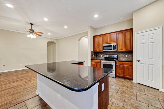 24222 Lake Path Circle, Katy, TX 77493