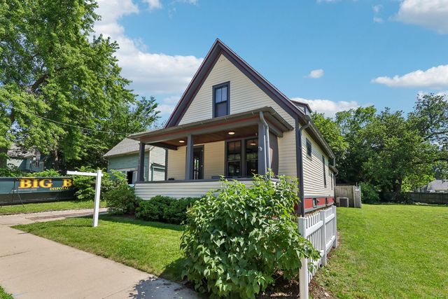 514 W Park Avenue, Aurora, IL 60506
