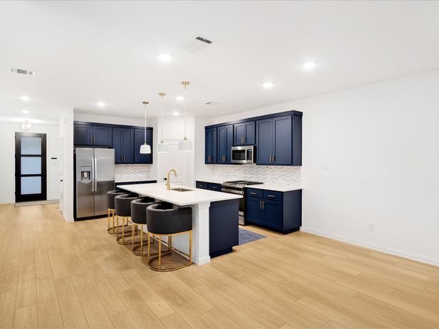 2116 Sunnymede Drive, Forney, TX 75126