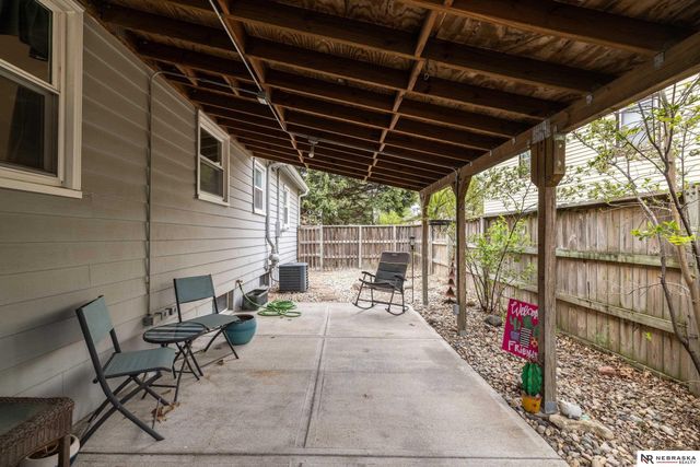 3525 S 91st Street, Omaha, NE 68124