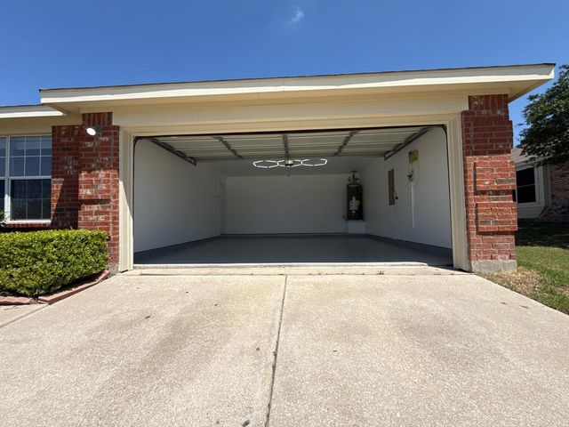 14120 Tanglebrush Trail, Fort Worth, TX 76052