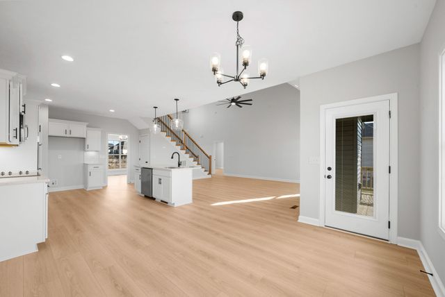 242 Low Plains Lane, Clarksville, TN 37043